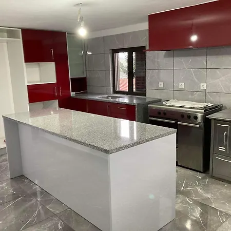 Cimo De Alvem Holiday home *